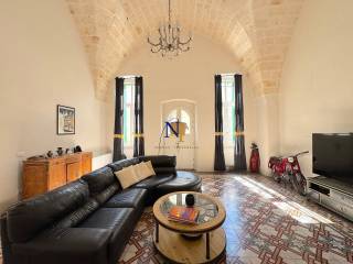 Salone