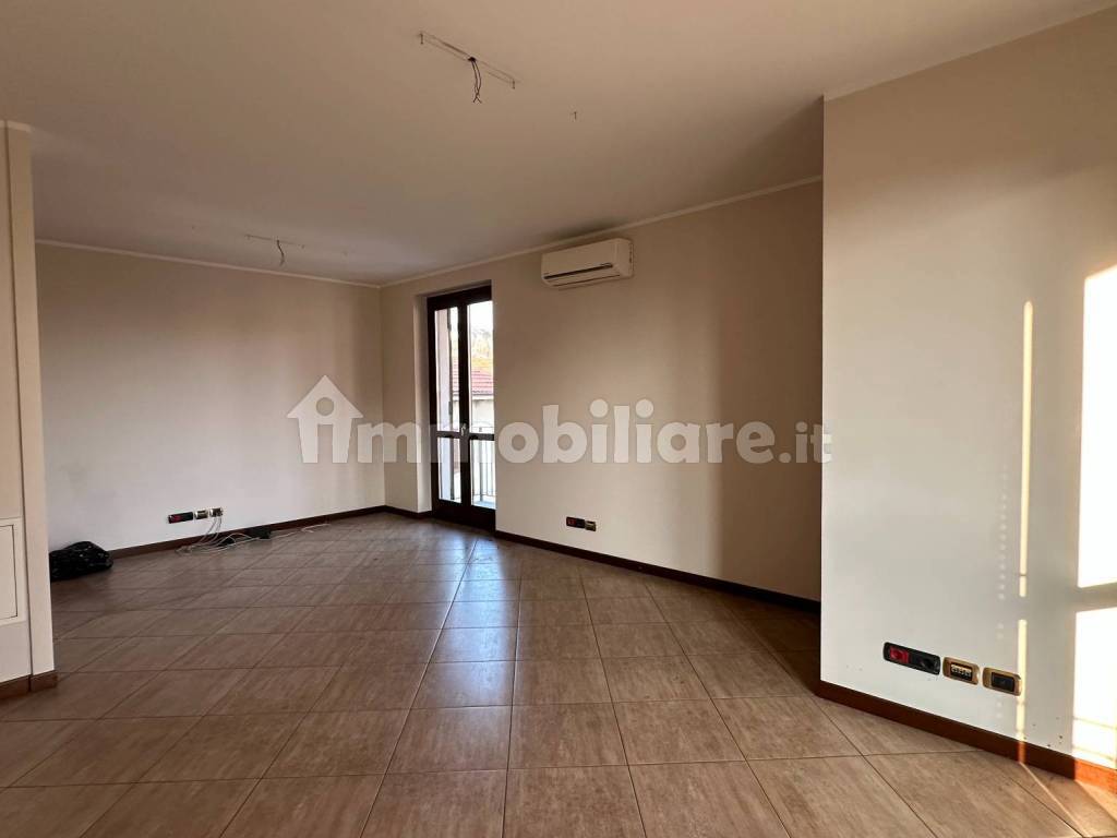 Stanza non arredata