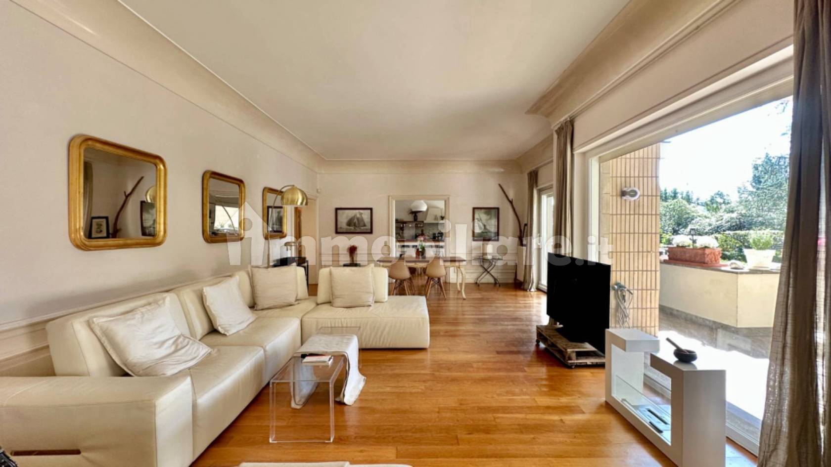 Appartamento in vendita a Roma