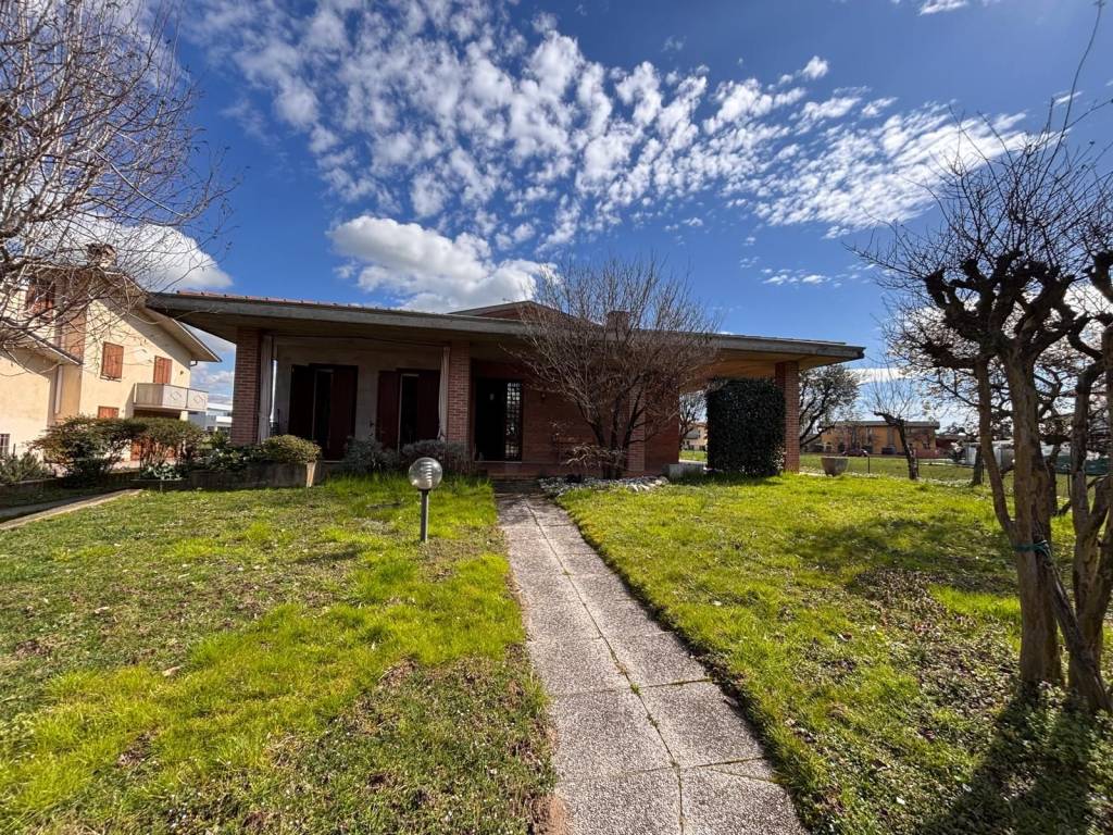 Villa unifamiliare, ottimo stato, 250 m², bressanvido