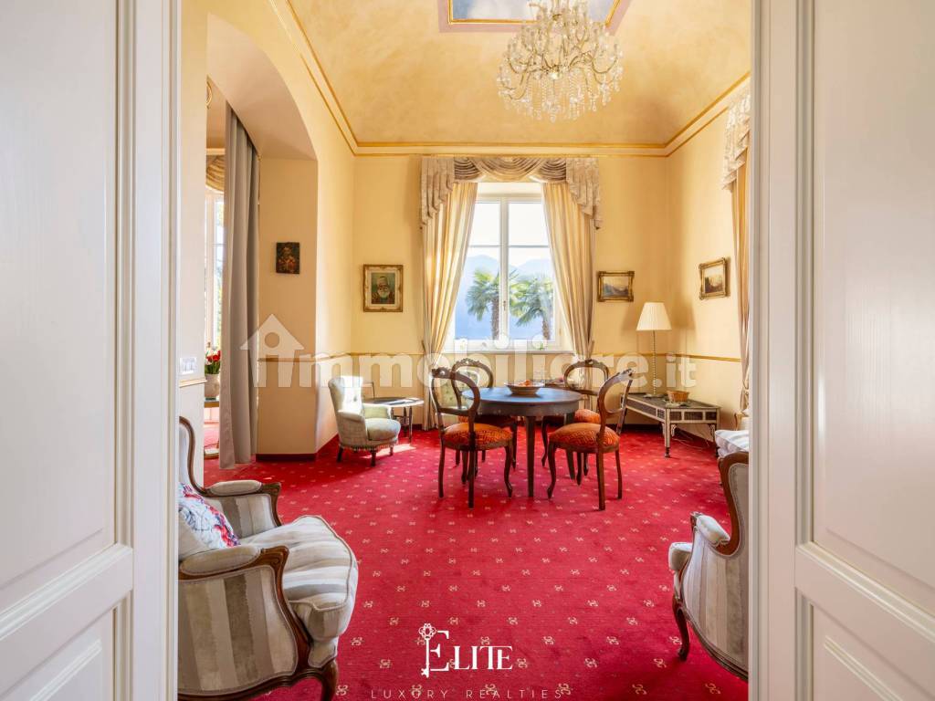 Salone