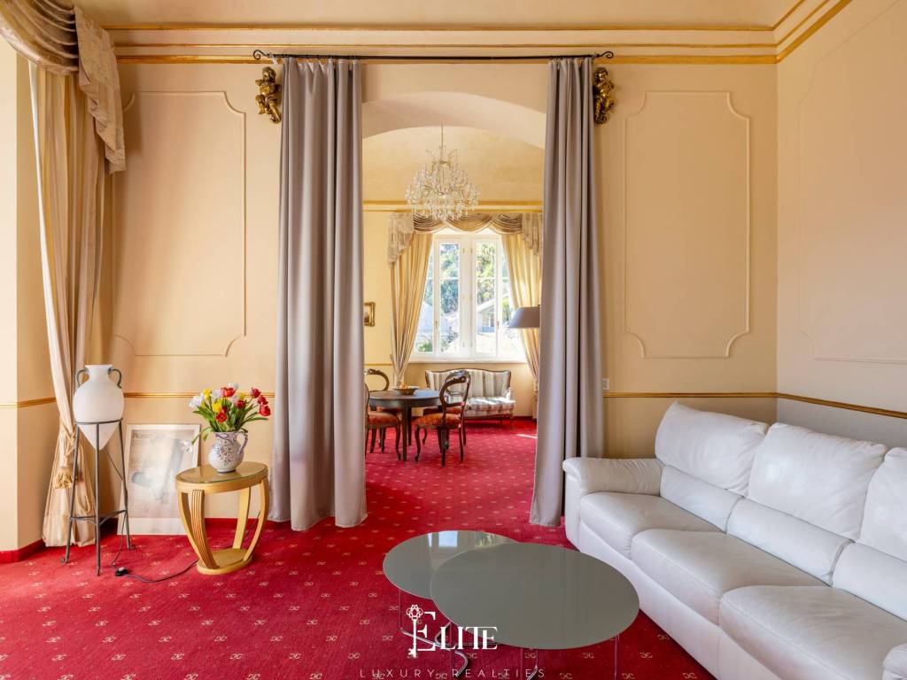 Salone