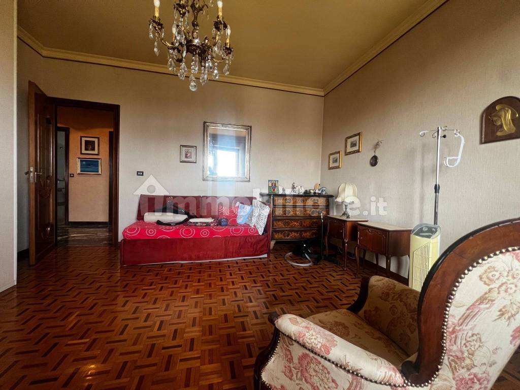 Salone