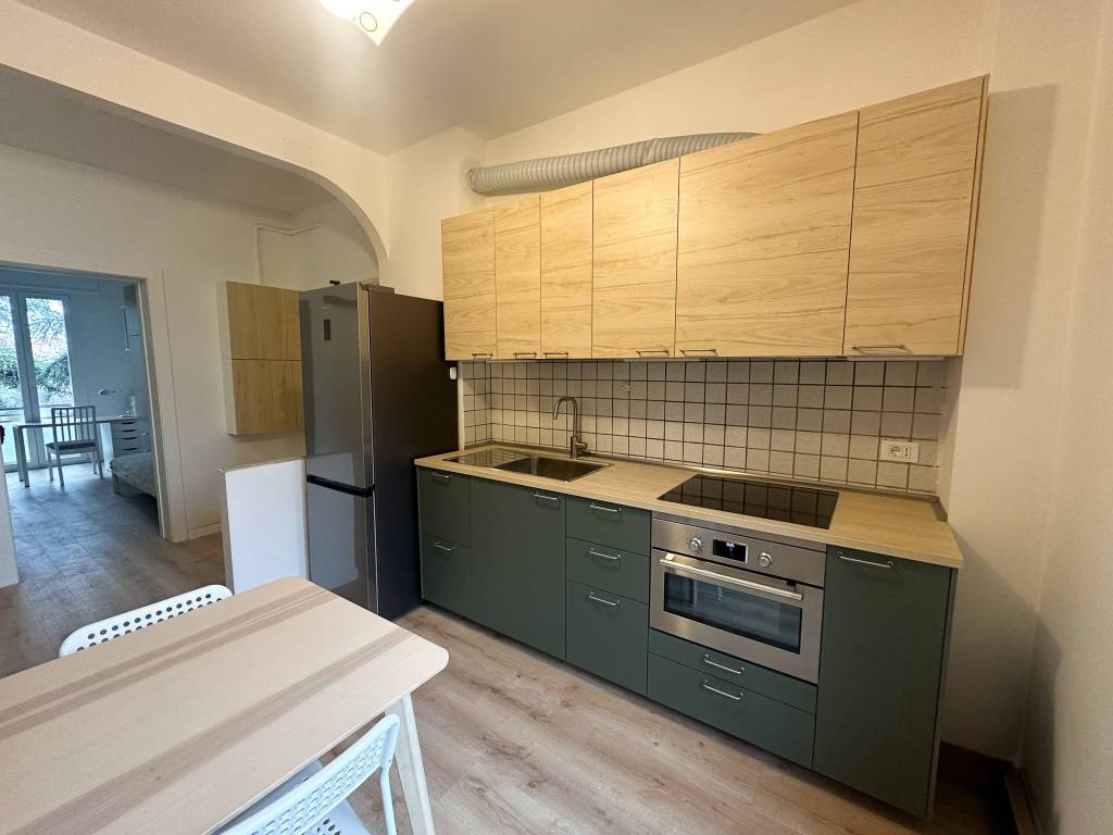 Stanza doppia via argentina bonetti altobelli 20, bologna