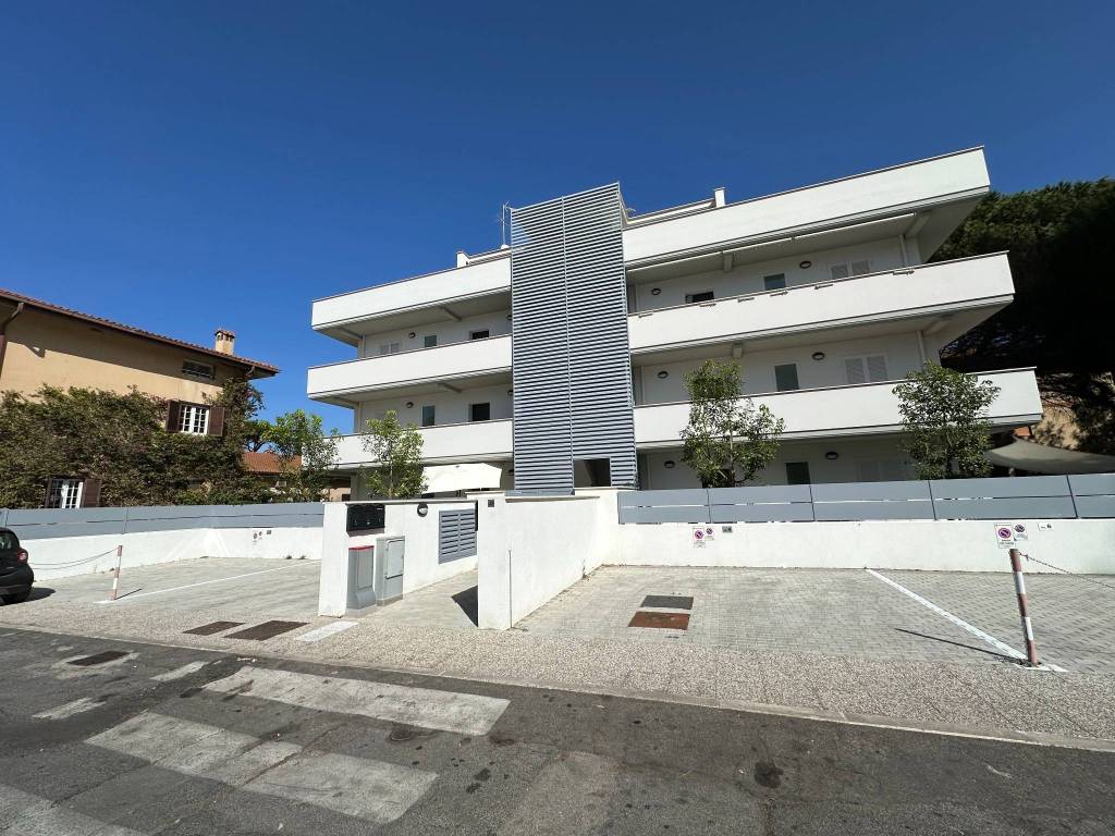 Bilocale via cervia 23, fregene, fiumicino