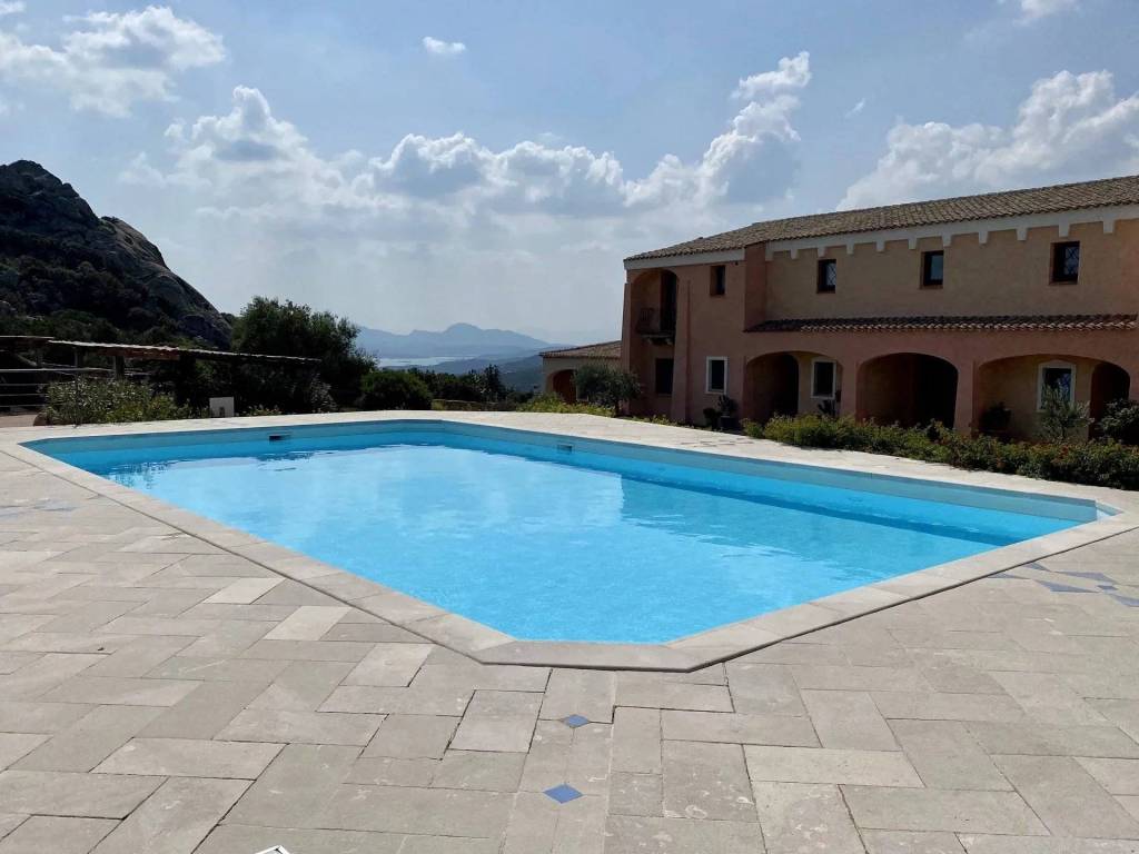Quadrilocale via monti tundi, 6, porto cervo, arzachena