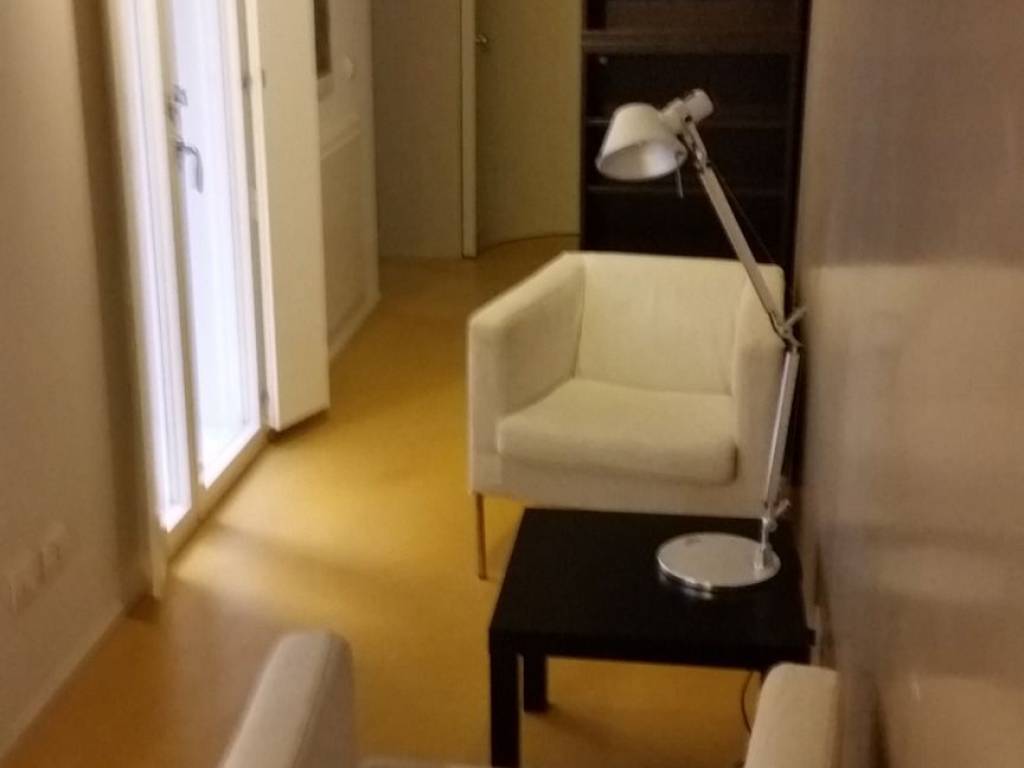 Monolocale via mascarella, irnerio, bologna