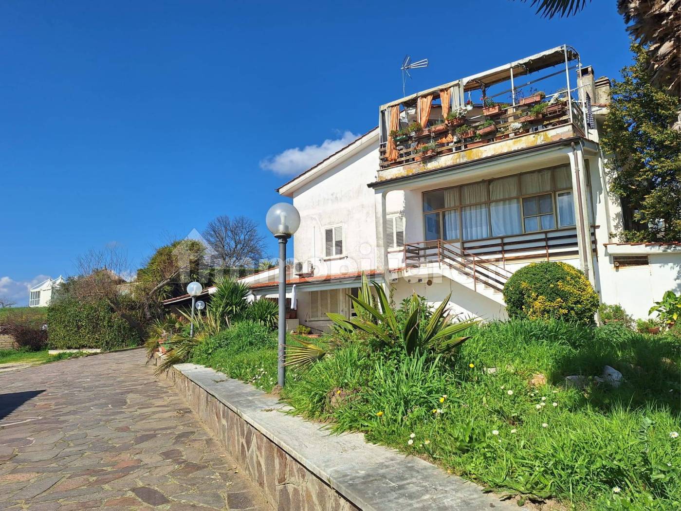 Casa indipendente in vendita a Roma