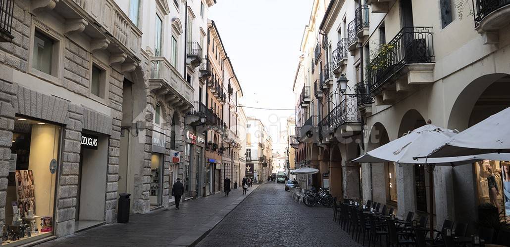 Appartamento in vendita a Vicenza