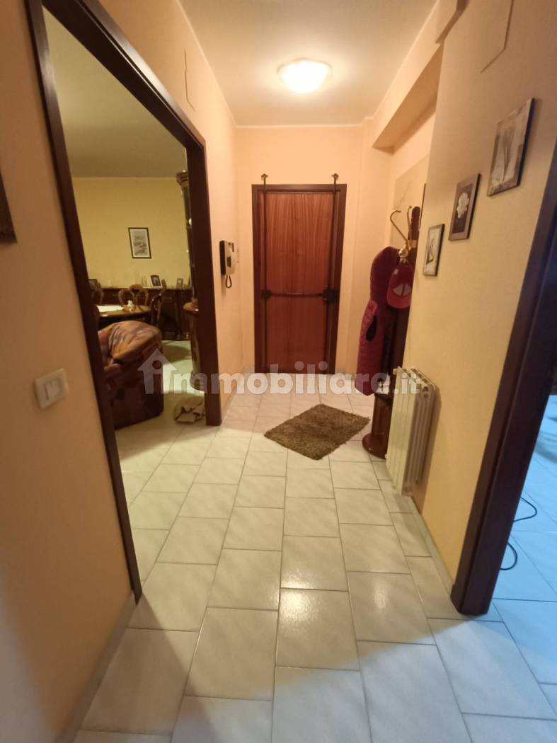 Appartamento in vendita a Giarre