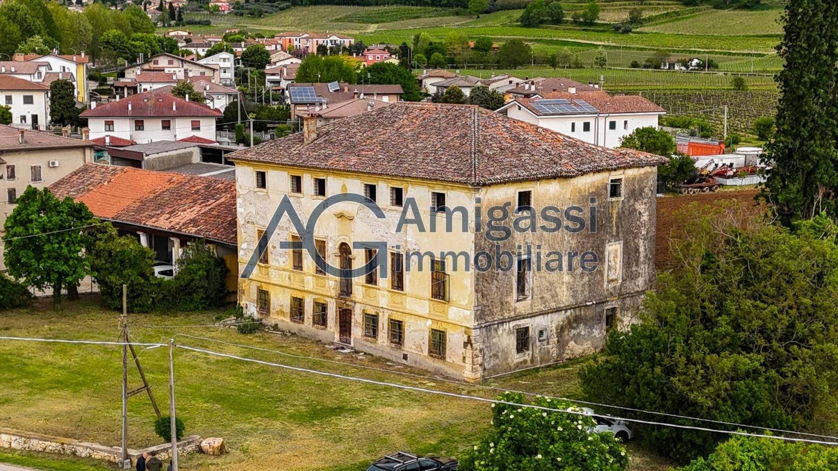 Villa in vendita a Barbarano Mossano