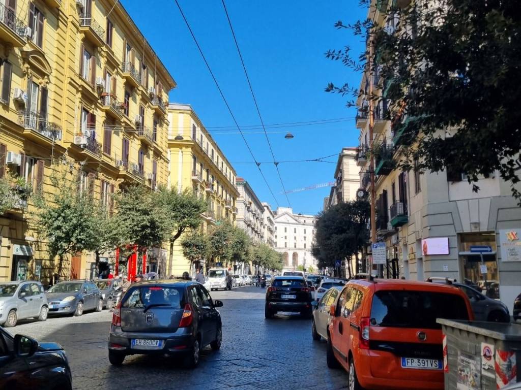 Locale commerciale corso giuseppe garibaldi 216, arenaccia, napoli