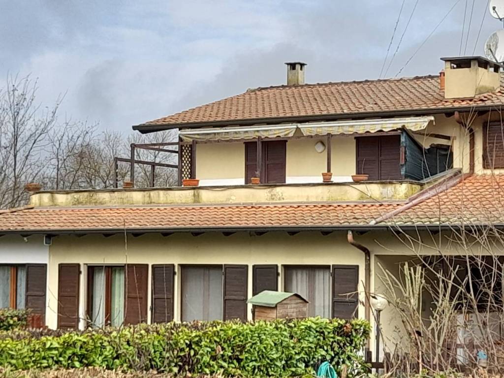 Trilocale via san francesco d'assisi, rivanazzano, rivanazzano terme