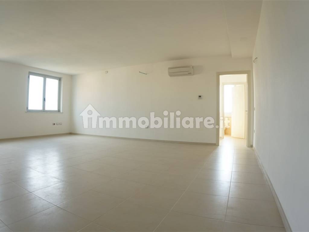 Stanza non arredata