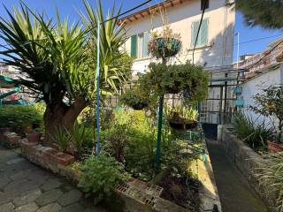 Single-family detached house via di San Quirico, Legnaia - San Quirico - Monticelli, Florence