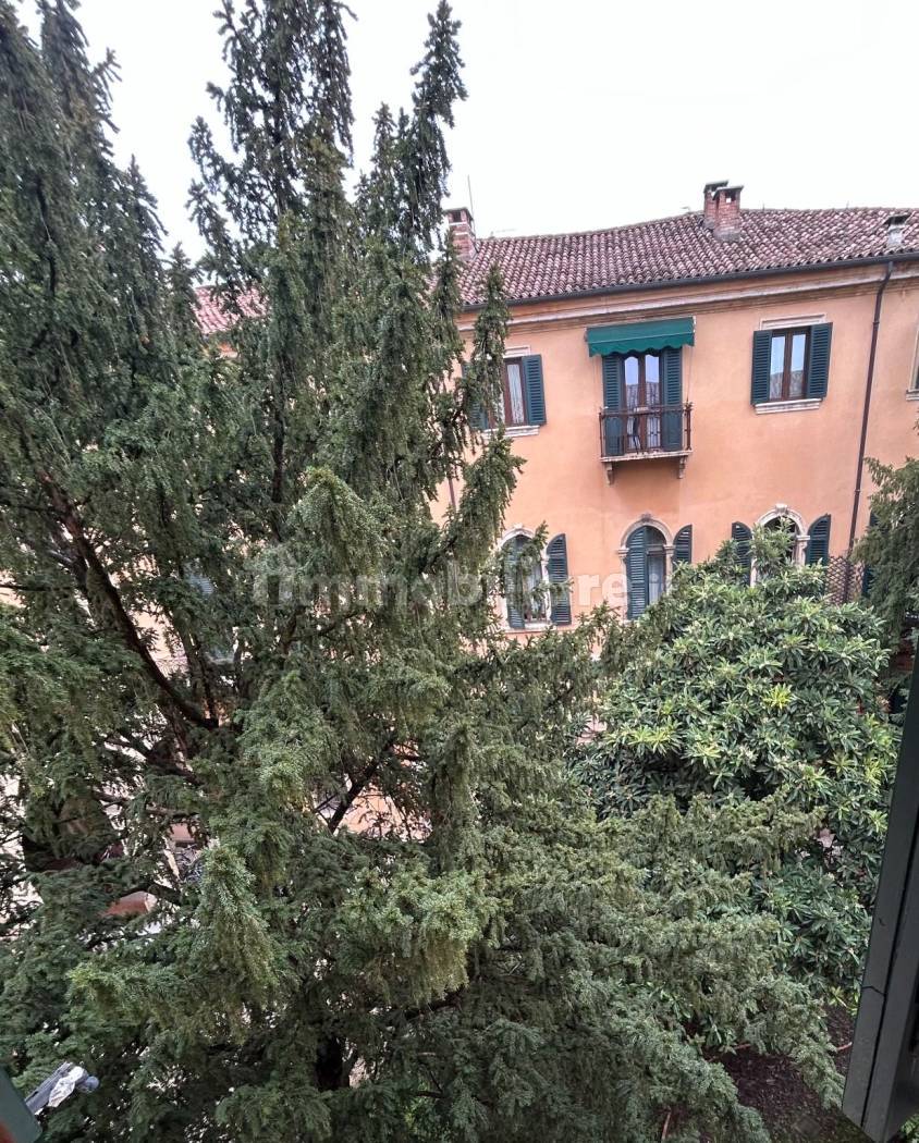 Appartamento in affitto a Verona