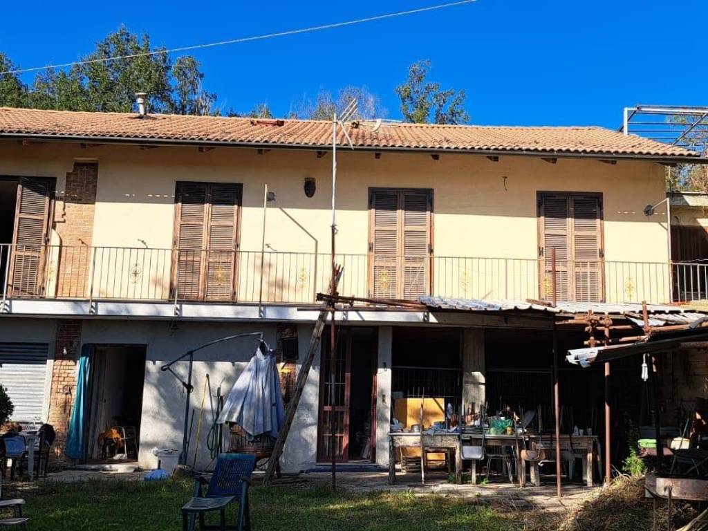 Rustico regione case bruciate, case bruciate, villafranca d'asti