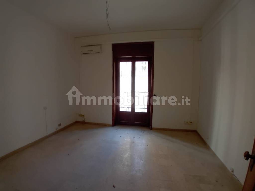 Stanza non arredata