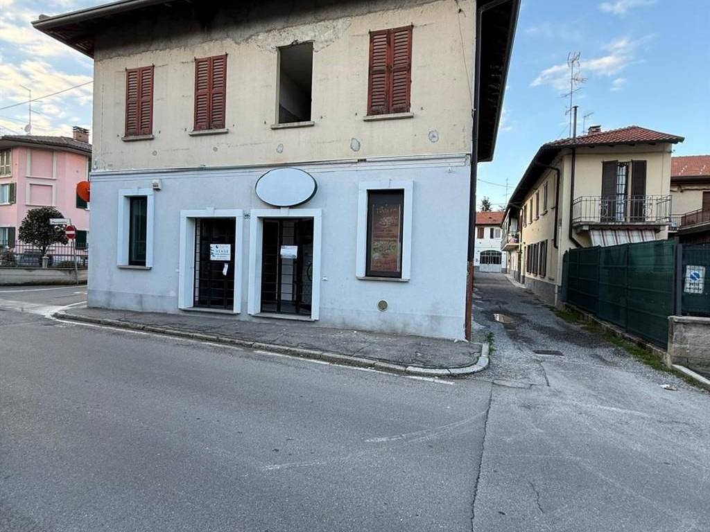 Locale commerciale via dante 46, rovellasca