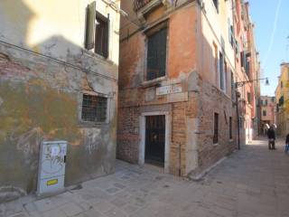 Zona