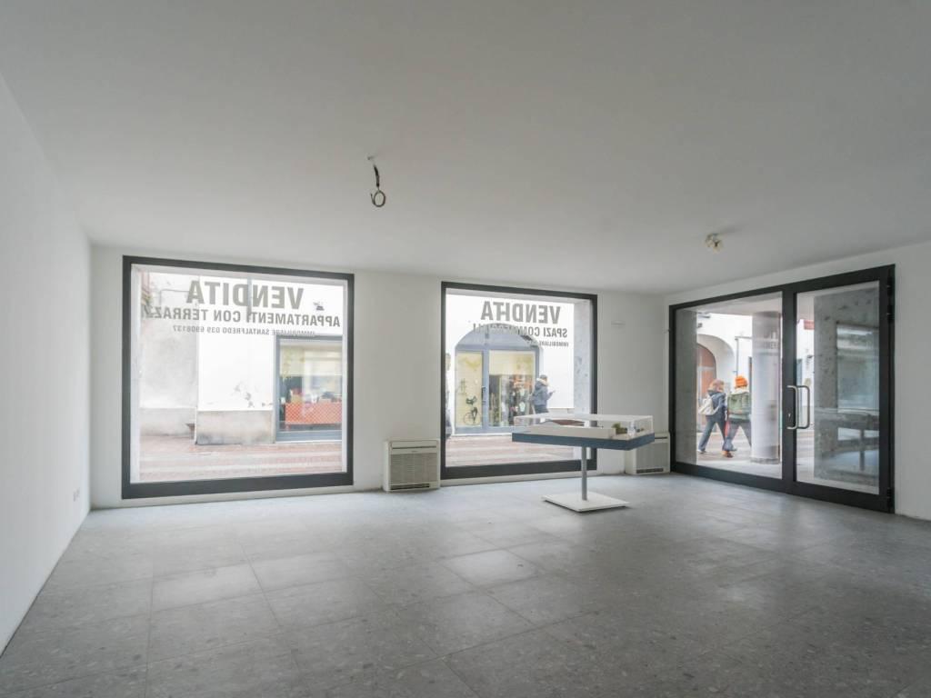 Interno non residenziale