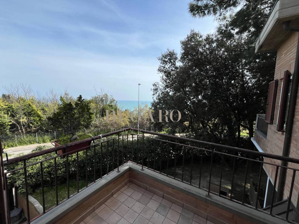 Villa bifamiliare, ottimo stato, 300 m², adriatico, ancona