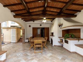 Salone