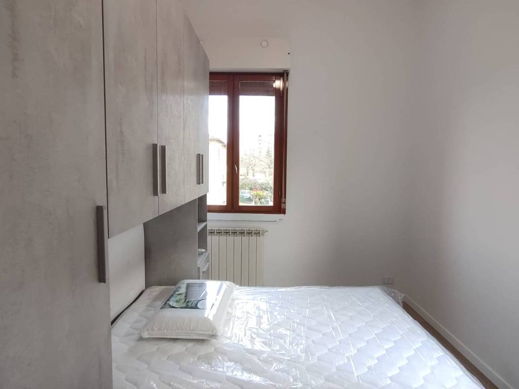 Stanza singola via della selva pescarola 10, bologna