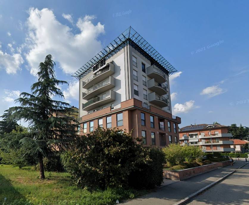 Attico - mansarda all'asta via carlo cattaneo 10, gallarate