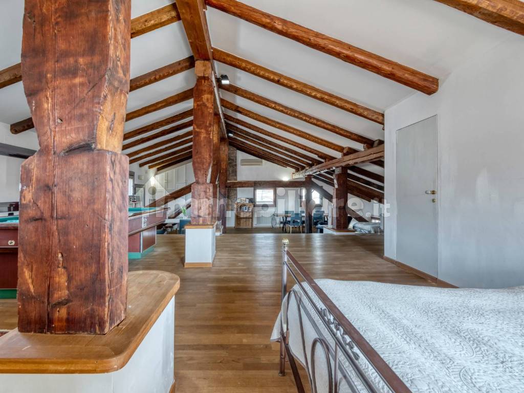 Interno non residenziale