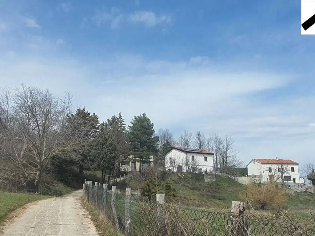Villa unifamiliare fontana d'eboli, 6, moliterno