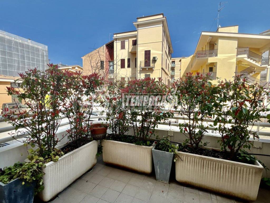 Vendita Appartamento Pescara. Bilocale in via Giotto. Nuovo, primo piano,  posto auto, con terrazza, riscaldamento autonomo, rif. 119387237