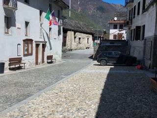 Zona