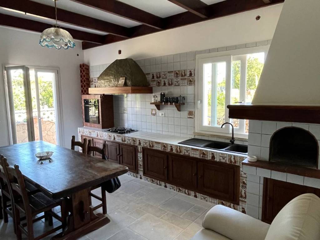 Appartamento in villa via fior di caprifoglio 4, san vito - carelli, taranto