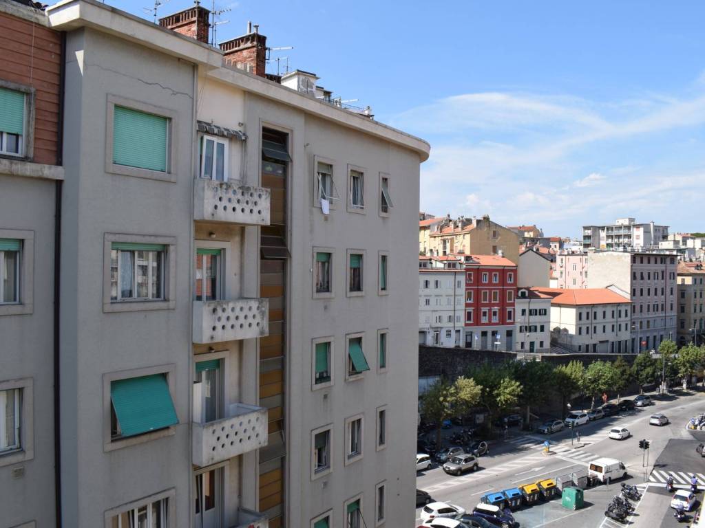Bilocale via delle sette fontane 6, settefontane, trieste
