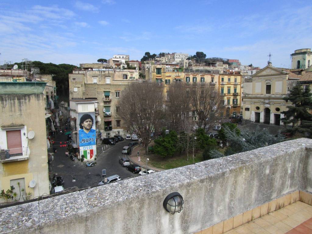 Appartamento via miracoli, sanità, napoli