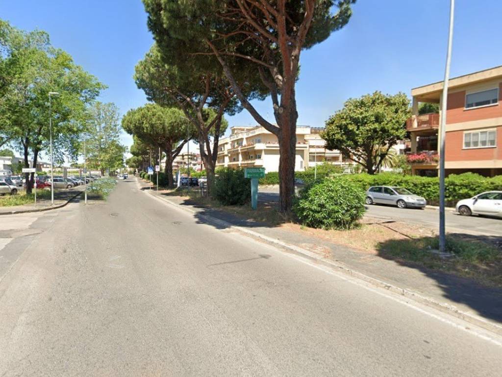 Locale commerciale via badino, lungomare circe, via badino, terracina