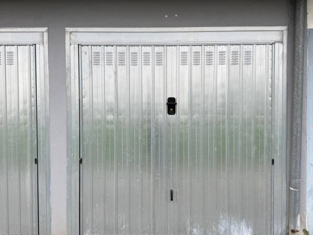 Garage - box via montalenghe, centro, romano canavese