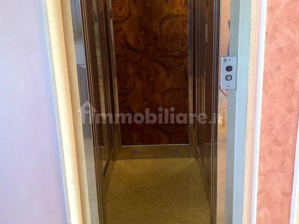 Interno palazzo