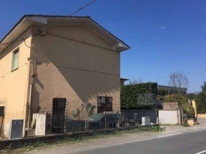 Laboratorio all'asta via ponte di monsummano, pieve a nievole