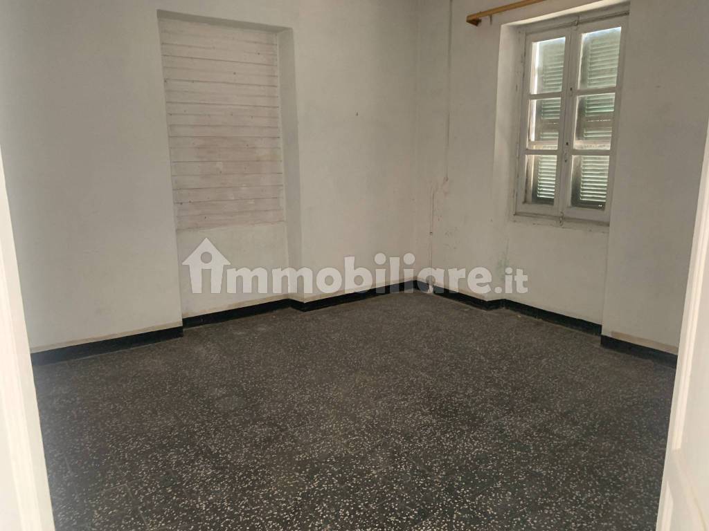 Stanza non arredata