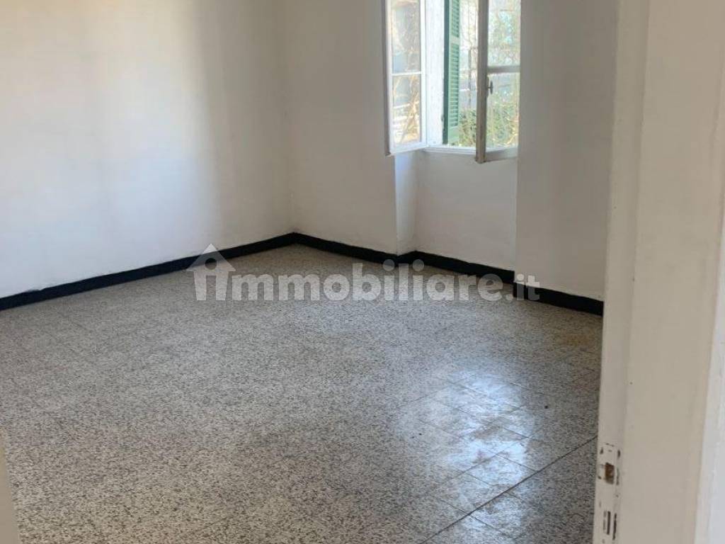 Stanza non arredata
