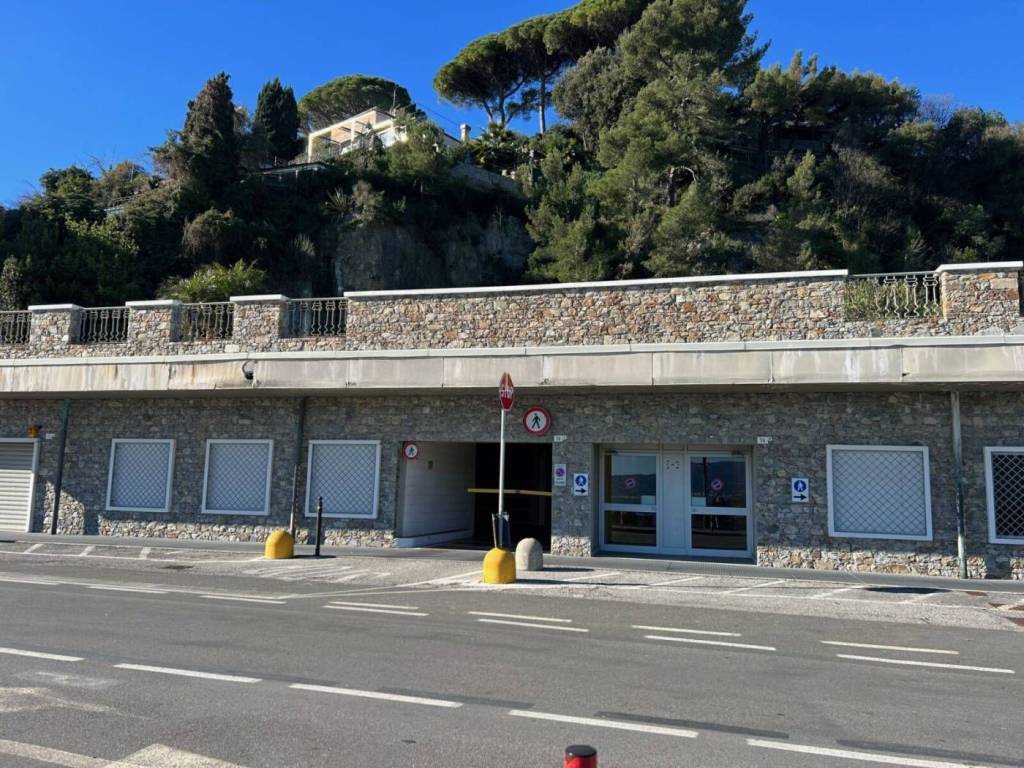 Garage - box via milite ignoto 36a, centro, santa margherita ligure