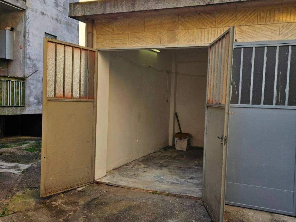 Garage - box via giovanni battista niccolini 3, parella, torino