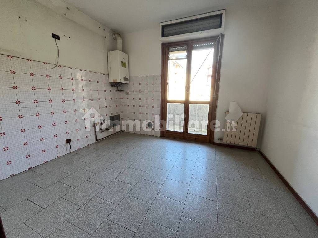 Vendita Appartamento Treviglio. Trilocale, Buono stato, piano rialzato ...