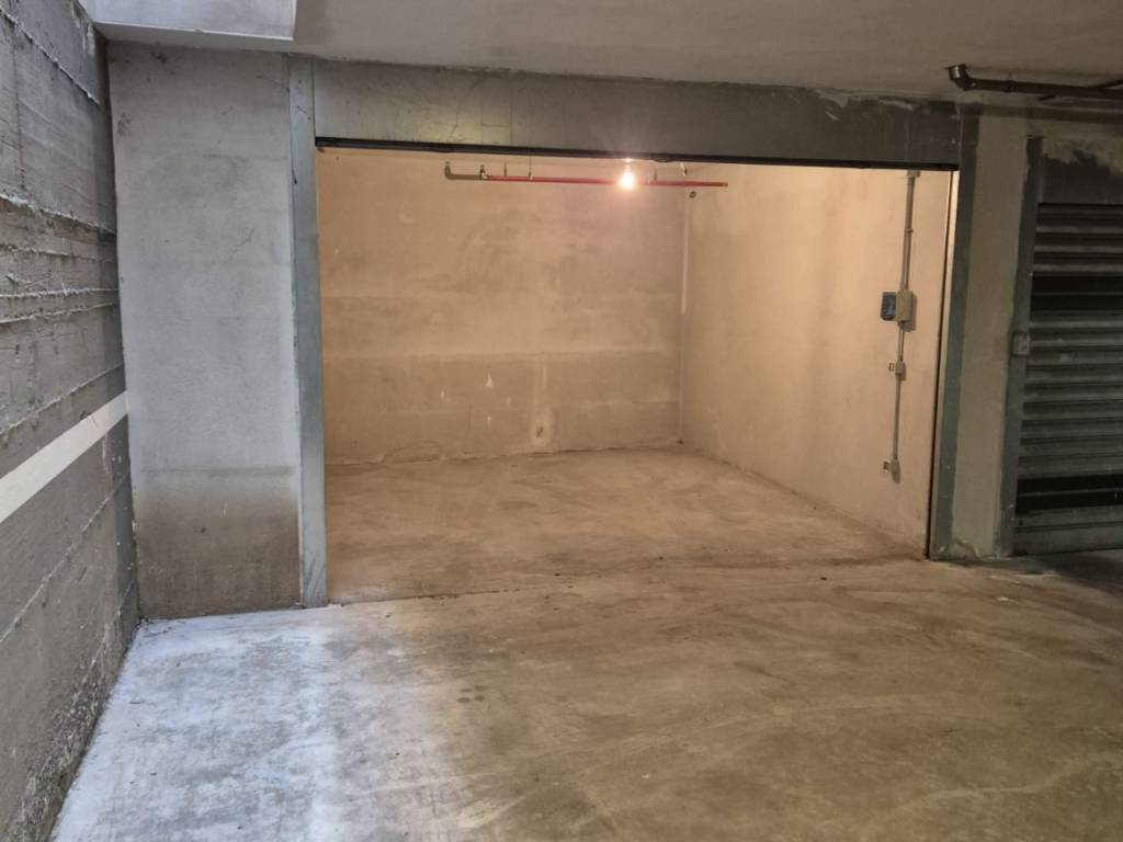 Garage - box via sacra famiglia 37, resuttana, palermo