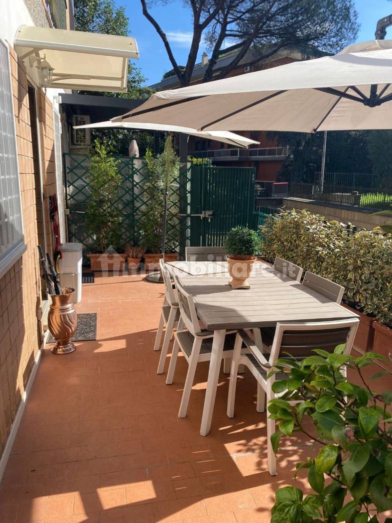 Appartamento in vendita a Roma