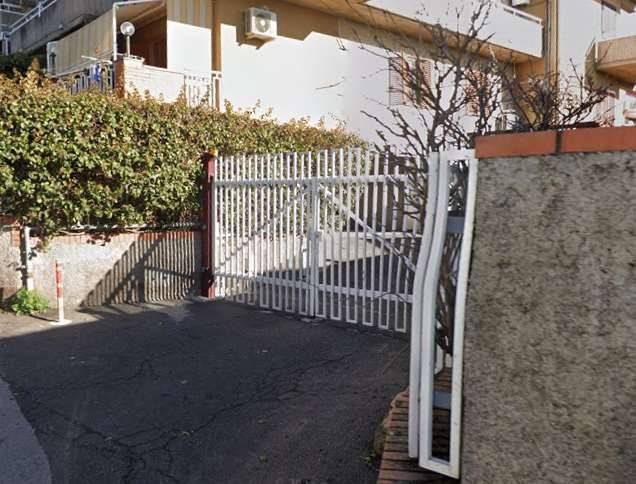 Garage - box all'asta via mariani , 44, catania