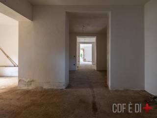 Stanza non arredata