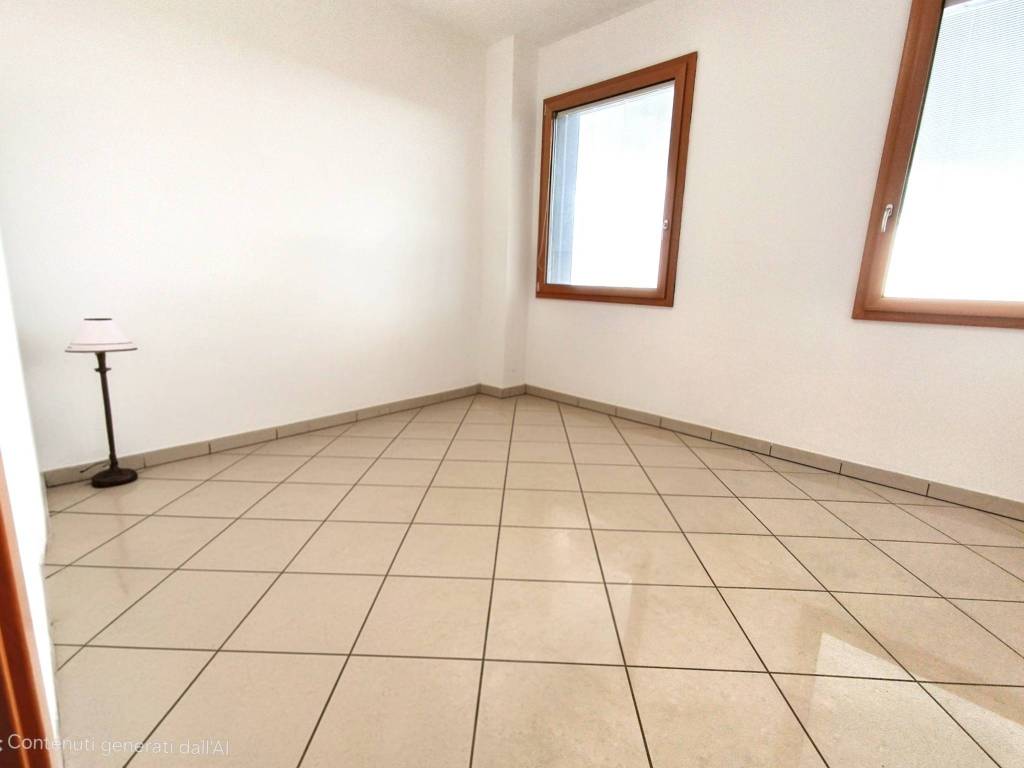 Stanza non arredata